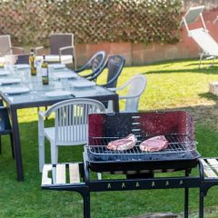 2e461c4c-c7a0-41b8-b975-52138a56d348